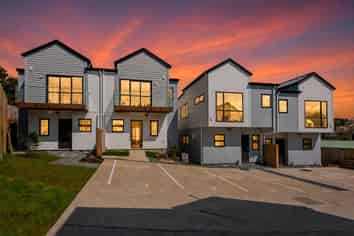 58 County Road, Torbay