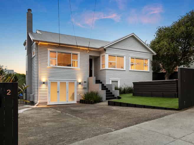 2 Mountfield Terrace, Mount Albert