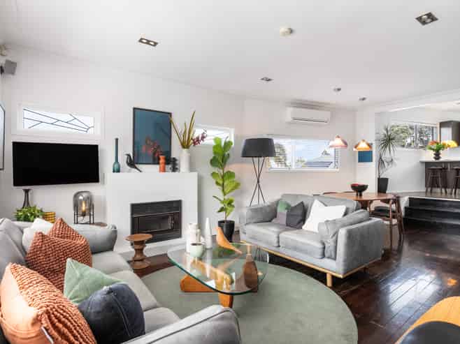 2 Mountfield Terrace, Mount Albert