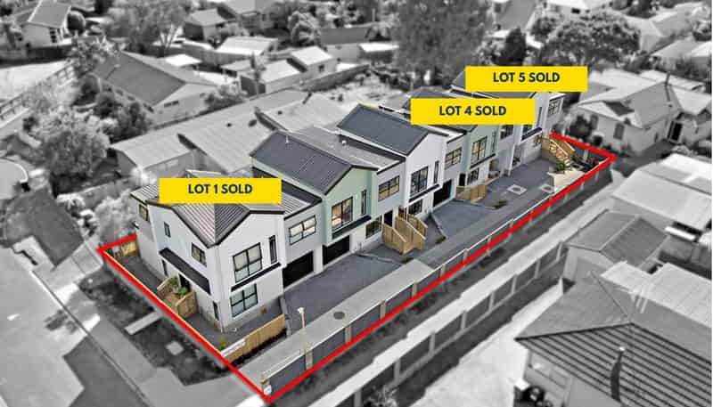 5 John F Kennedy Place, Glen Eden