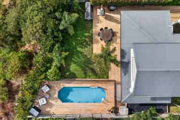 6 Giarni Place, Karaka