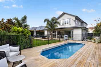 6 Giarni Place, Karaka