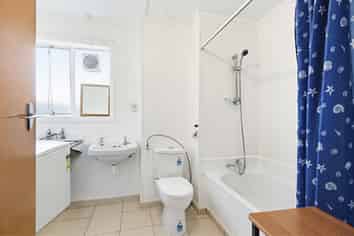 1/25 Te Wharepouri Street, Berhampore