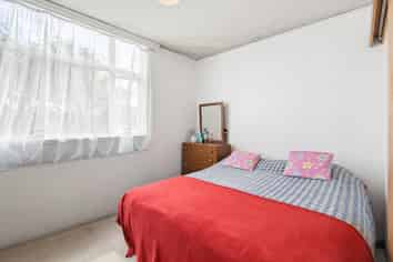 1/25 Te Wharepouri Street, Berhampore
