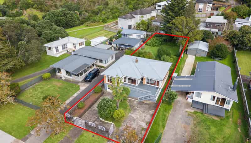 90 Coronation Road, Mangere Bridge