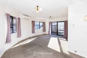 3/28 Logan Street, Ebdentown