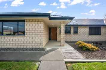 2 Puketi Lane, Waiuku