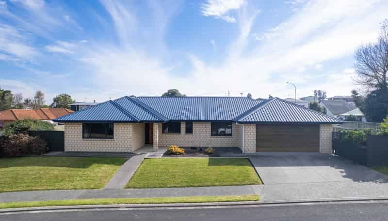 2 Puketi Lane, Waiuku