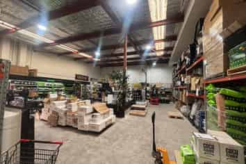 Cavendish Drive Warehouse/Retail Opportunity