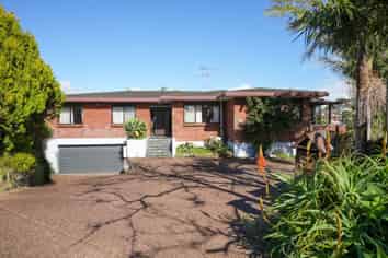 52 Cornelian Crescent, Half Moon Bay