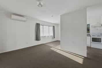 33C Edmund Road, Mangakakahi