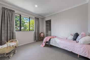 Auckland - Address withheld