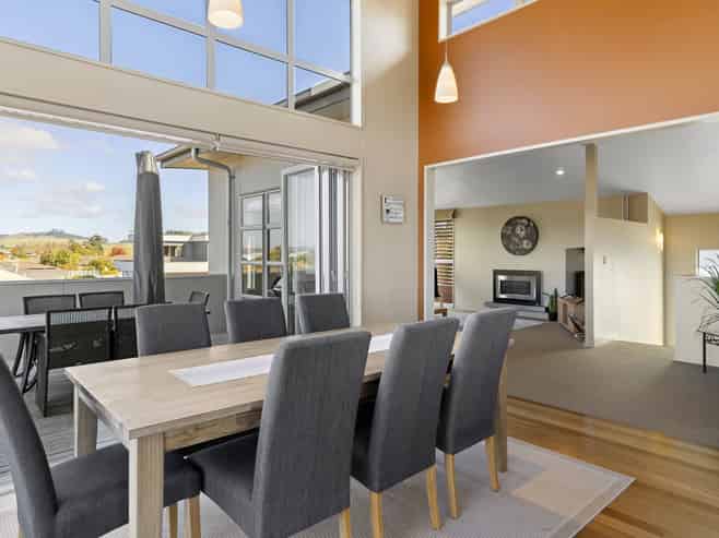 6 Vaucluse Drive, Nukuhau