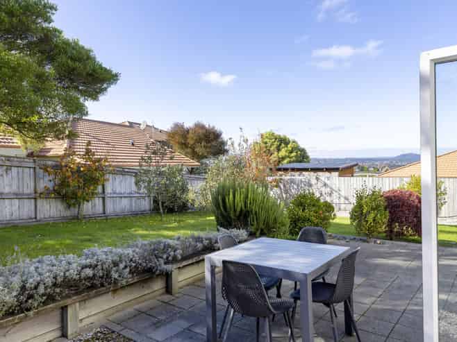 6 Vaucluse Drive, Nukuhau