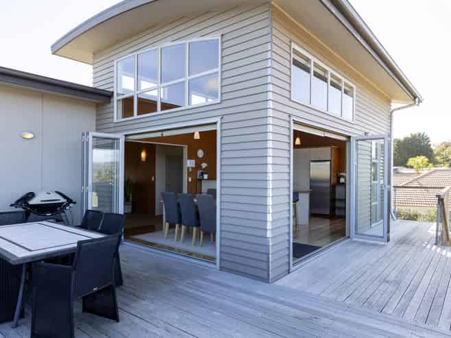6 Vaucluse Drive, Nukuhau