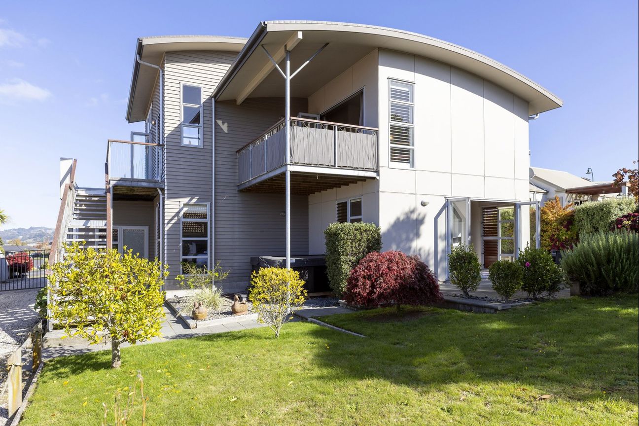 Outstanding views, elevated living - Widok 4