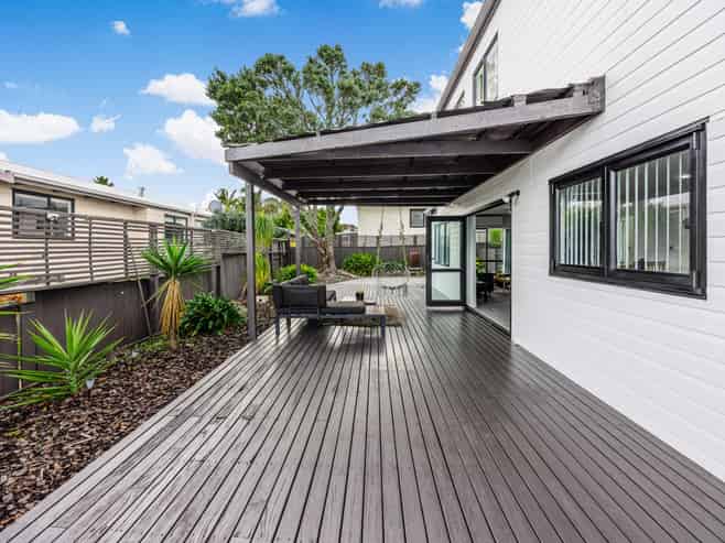 2/102 Forrest Hill Road, Forrest Hill