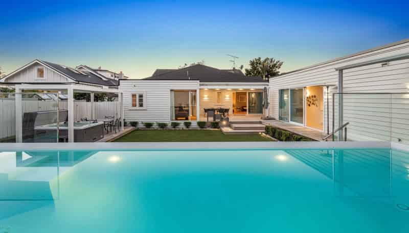 22 Epsom Avenue, Epsom