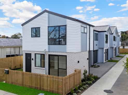 3/61 Kairanga Street, Mangere East