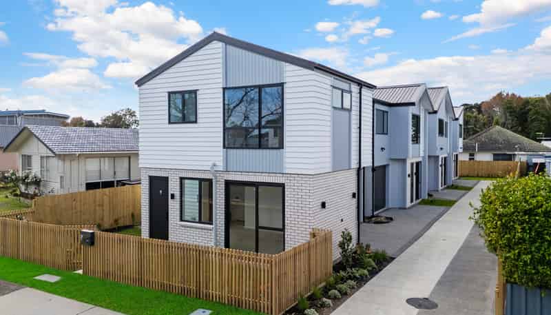 3/61 Kairanga Street, Mangere East