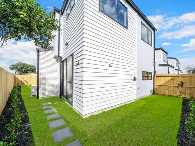 3/61 Kairanga Street, Mangere East