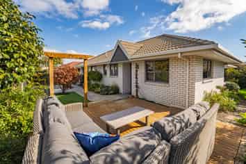 1/50 Masefield Street, Stoke