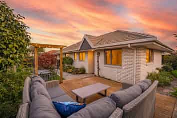 1/50 Masefield Street, Stoke