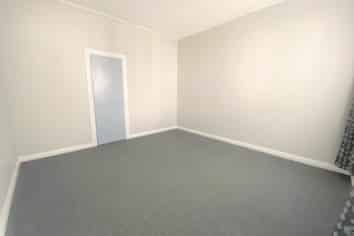 2/4 Clyde Street, Epsom