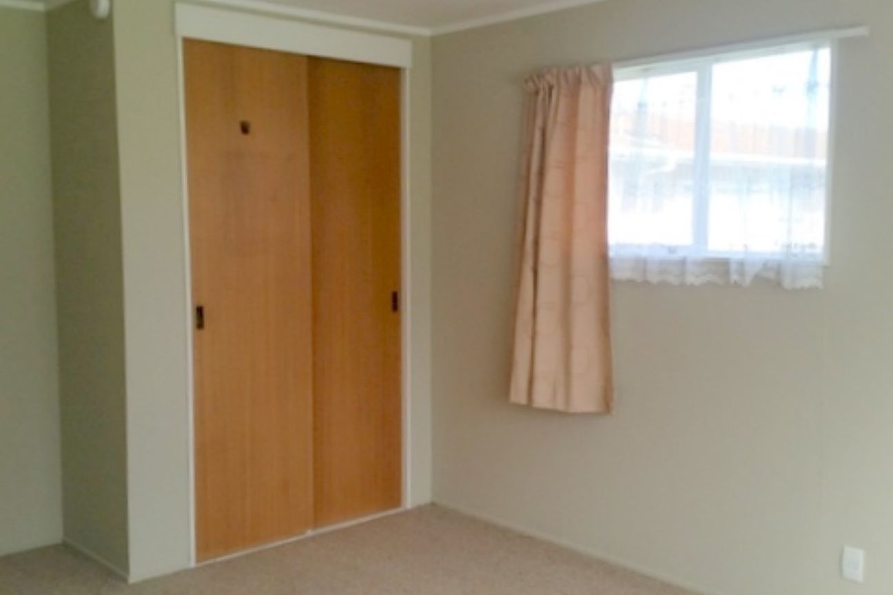 ALAMEIN COURT, MSTN - 6 BDRMS - $550 P/W - Widok 3