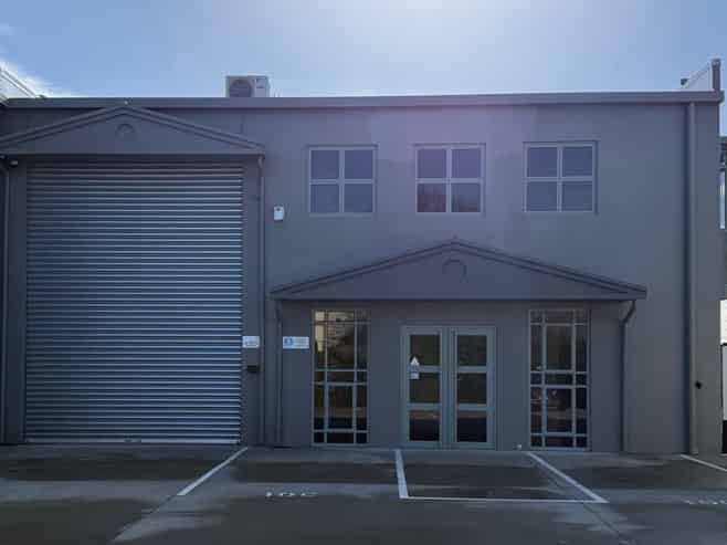 Upgraded Ground Floor Office & Warehouse