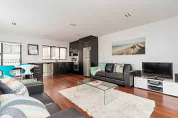 2/34 Ireland Street, Freemans Bay