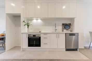 13/3 Matuhi Rise, Henderson