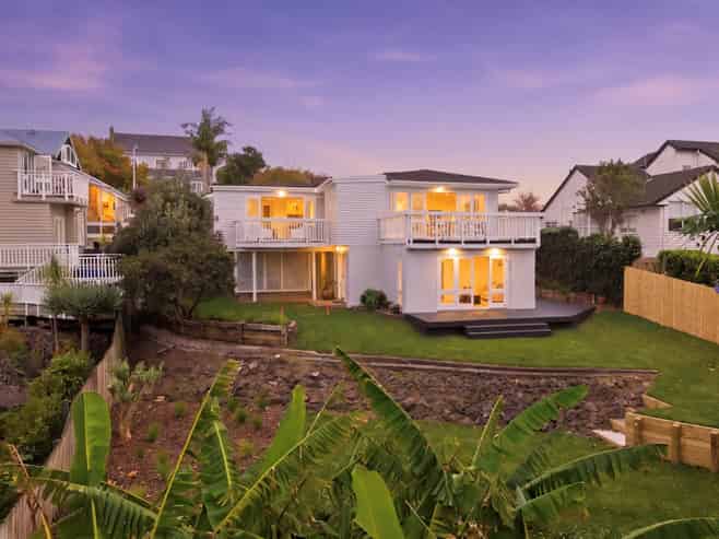 60 Ripon Crescent, Meadowbank