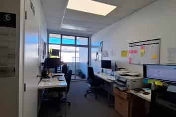 KUMEU HIGH STUD INDUSTRIAL UNIT