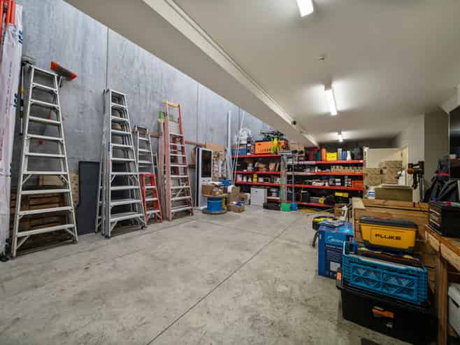 KUMEU HIGH STUD INDUSTRIAL UNIT