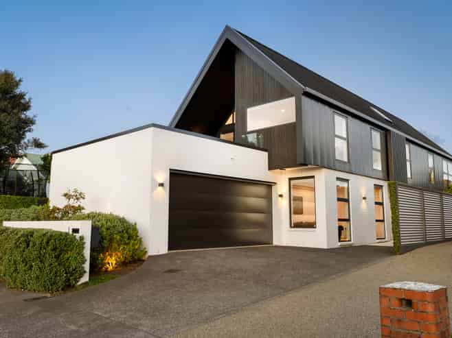 8 Lemington Road, Westmere