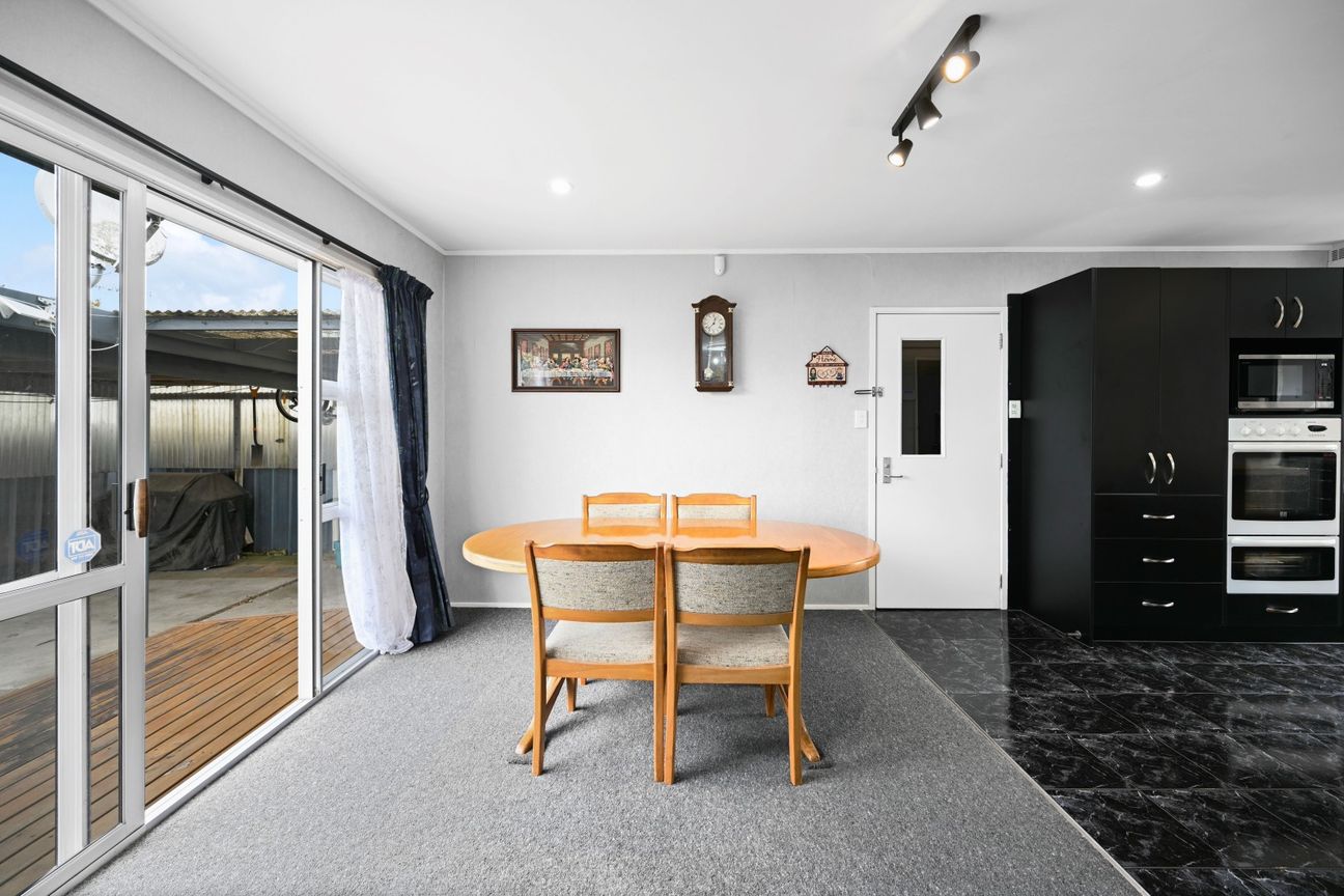Private. Huge Bedrooms. Close to Te Rapa – pohled 5
