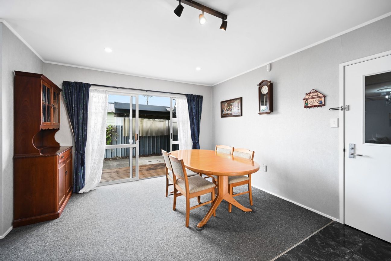 Private. Huge Bedrooms. Close to Te Rapa – pohled 4