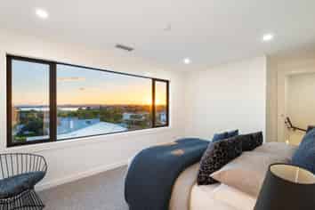 16A Egremont Street, Belmont