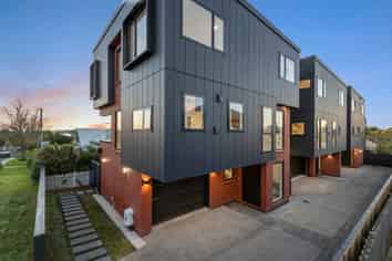 16B Egremont Street, Belmont