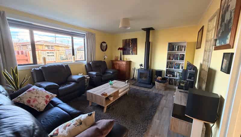 102 Avon Road, Clifton