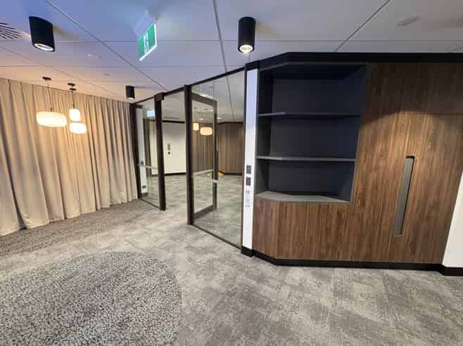 Walk into a Brand new turnkey Fitout