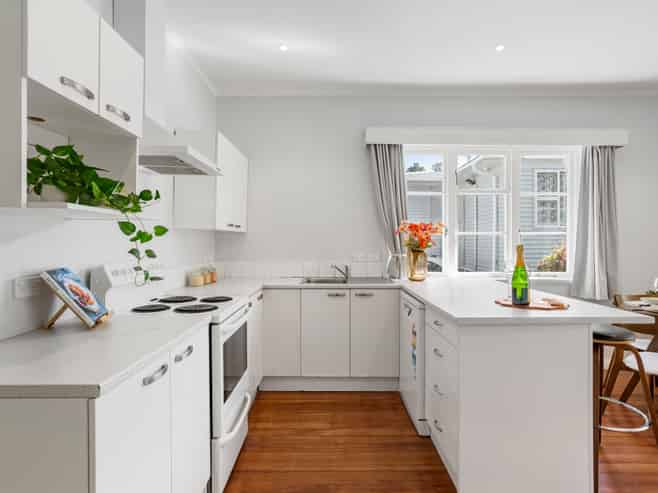42 Liverpool Street, Epsom