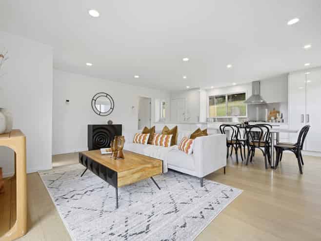 33 Archers Road, Hillcrest
