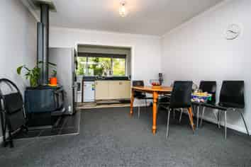 19 Baker Street, Allenton