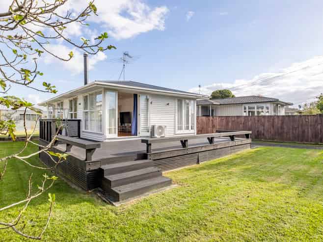 8 Harwood Road, Mount Wellington