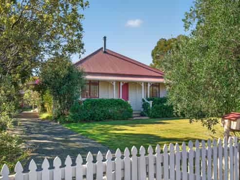 33 Venice Street, Martinborough