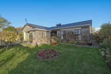 12A Wylie Street, Glenholme