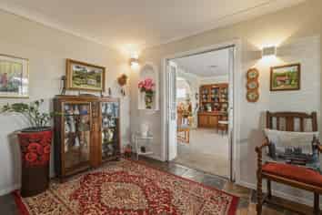 12A Wylie Street, Glenholme
