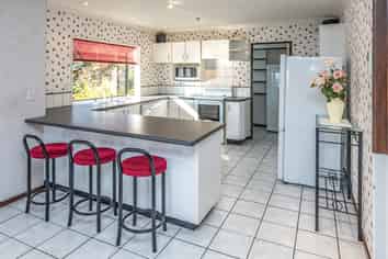 3 Georgetti Road, Bastia Hill